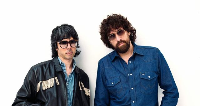 Justice, un groupe spécialisé dans la musique électronique, fait partie des artistes nominés cette année.