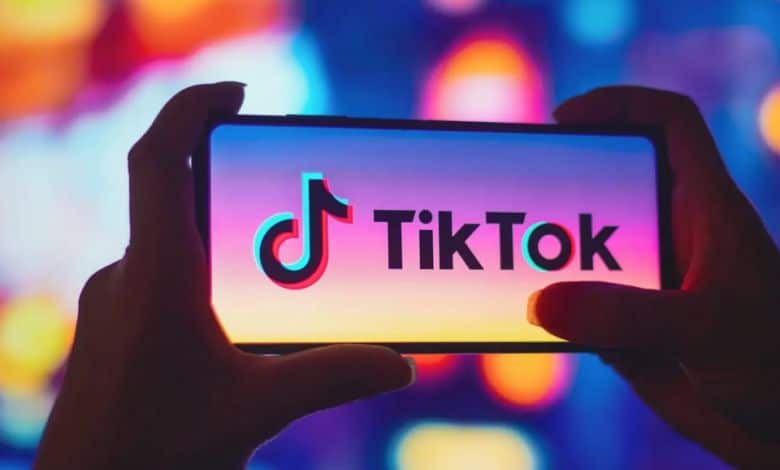 Naza fait partie des artistes les plus suivis sur Tik Tok.