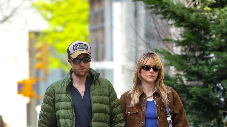 Robert Pattinson et Suki Waterhouse